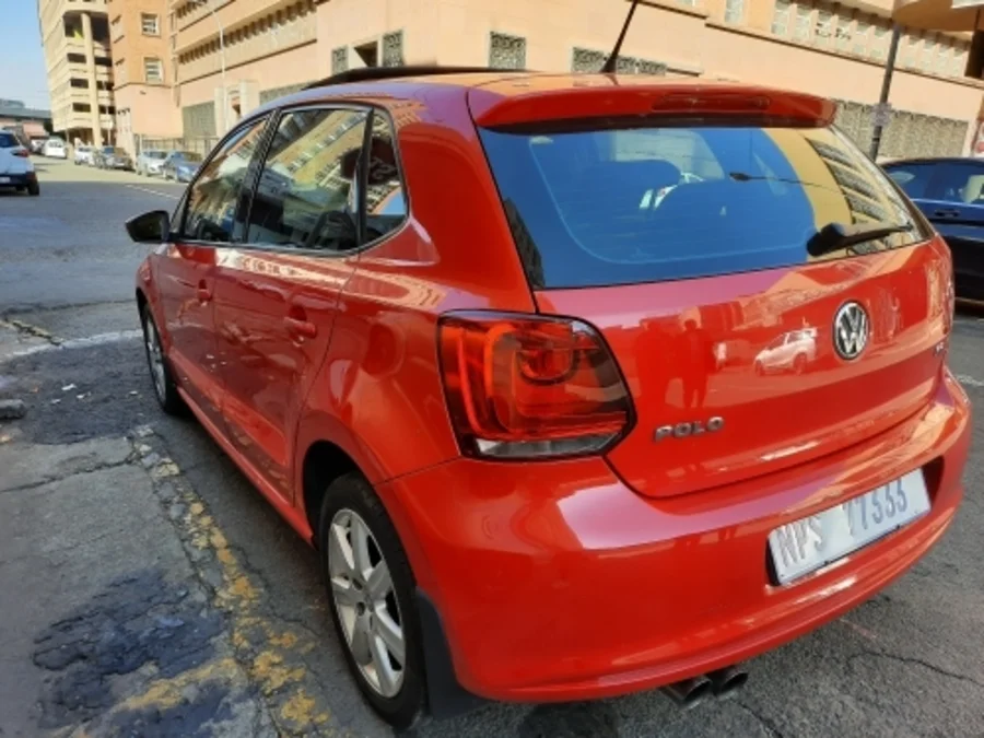 Preloaded Image 9
