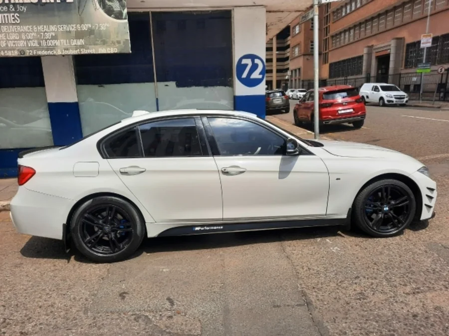 Used 2016 BMW 3 Series 320i M Sport auto - Marshalltown Auto Ridez Used 2016 BMW 3 Series 320i M Sport auto - Marshalltown Auto Ridez