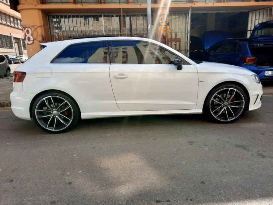 Used 2015 Audi A3 3-door 1.8TFSI SE auto - Marshalltown Auto Ridez Used 2015 Audi A3 3-door 1.8TFSI SE auto - Marshalltown Auto Ridez