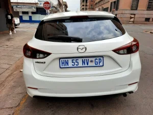 Used  2018 Mazda Mazda3 Sport 1.6 Active