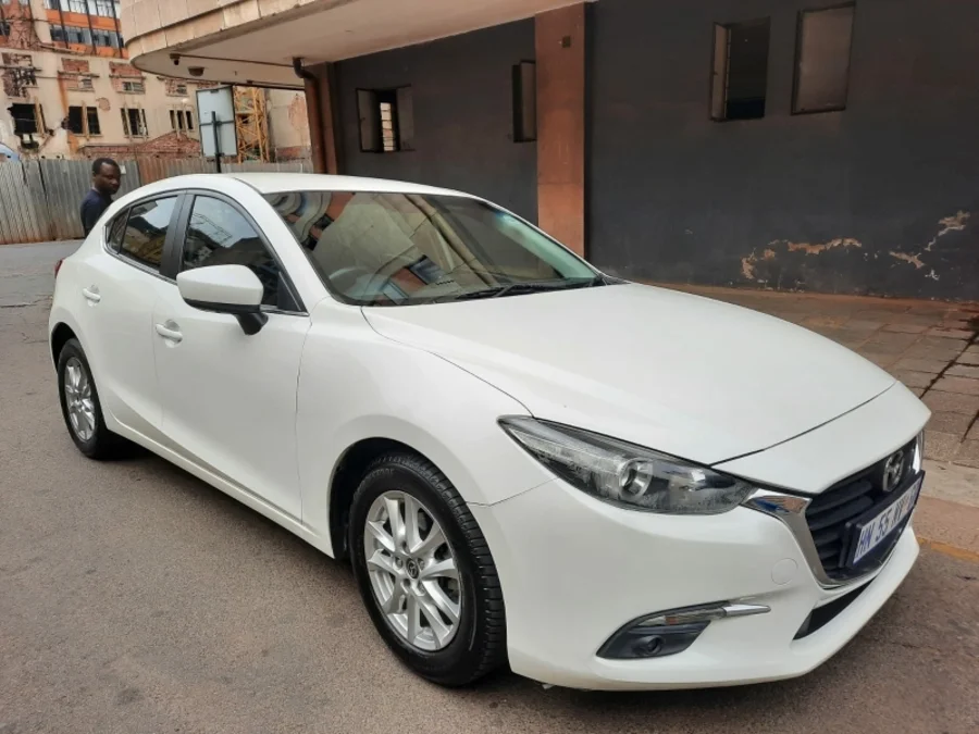 Used  2018 Mazda Mazda3 Sport 1.6 Active - Marshalltown Auto Ridez