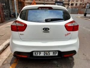 Used  2015 Kia Rio 1.4 5-door high-spec