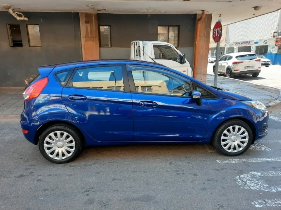 Used 2015 Ford Fiesta 5-door 1.0T Ambiente auto - Marshalltown Auto Ridez Used 2015 Ford Fiesta 5-door 1.0T Ambiente auto - Marshalltown Auto Ridez