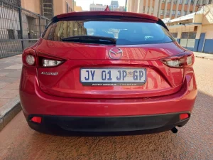 Used  2016 Mazda Mazda3 Sport 1.6 Active