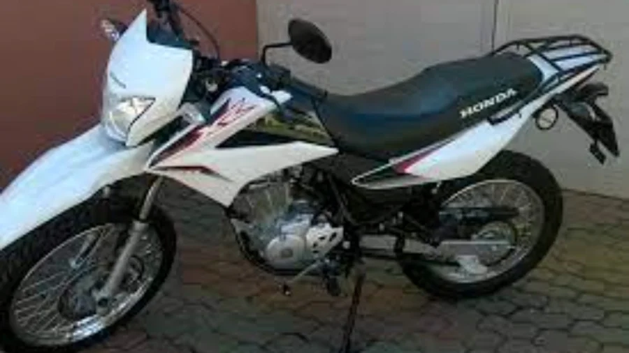 New 2025 Honda XR150L - Crescent Bikes New 2025 Honda XR150L - Crescent Bikes