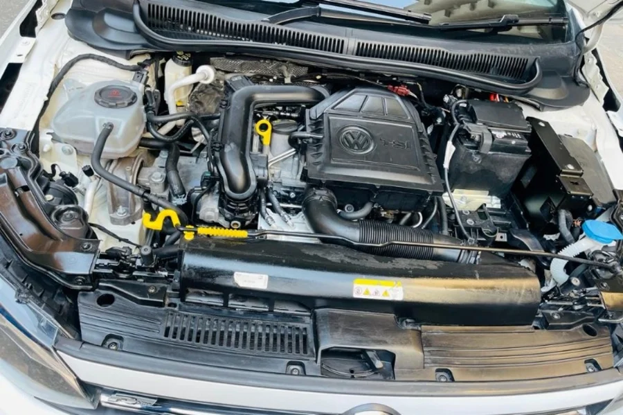 Used  2021 VW Polo hatch 1.0TSI Comfortline R-Line - Dee Cars