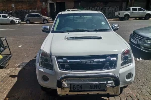 Used  2011 Isuzu KB 300TDI LX