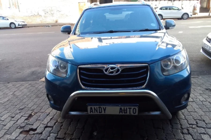 Used 2013 Hyundai Santa Fe 2.2CRDi 7-seater - Andy Auto Used 2013 Hyundai Santa Fe 2.2CRDi 7-seater - Andy Auto