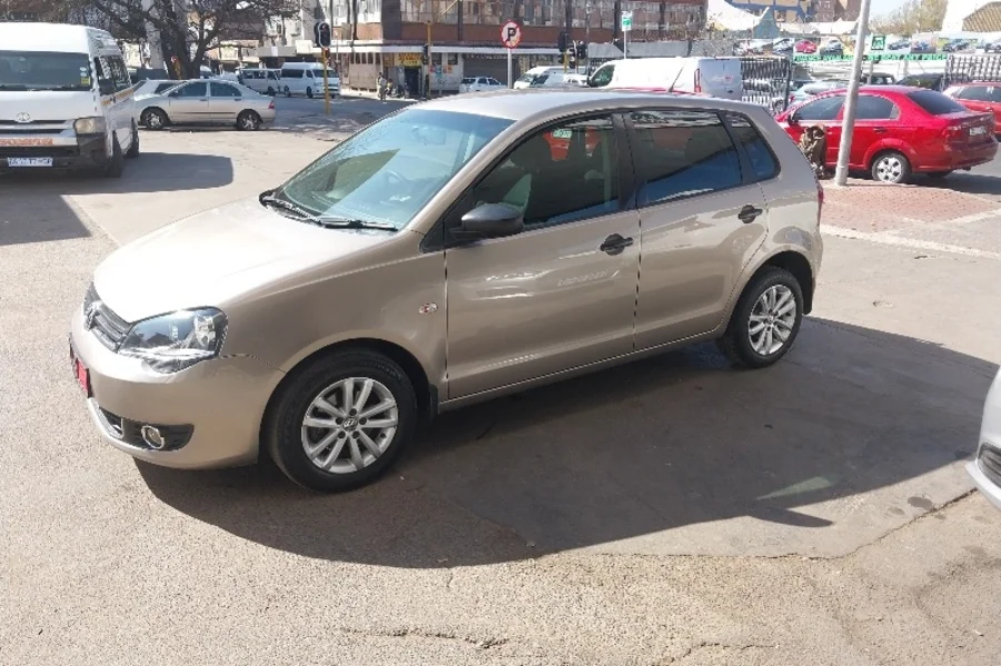 Used 2017 Volkswagen Polo Vivo 5-door 1.4 - Venture Giant Investment Used 2017 Volkswagen Polo Vivo 5-door 1.4 - Venture Giant Investment