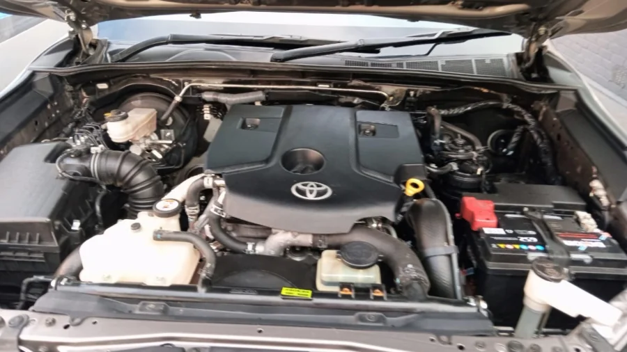 Used 2019 Toyota Hilux 2.8GD-6 double cab 4x4 Raider auto legend 50 - TJ Auto Car Sales Used 2019 Toyota Hilux 2.8GD-6 double cab 4x4 Raider auto legend 50 - TJ Auto Car Sales