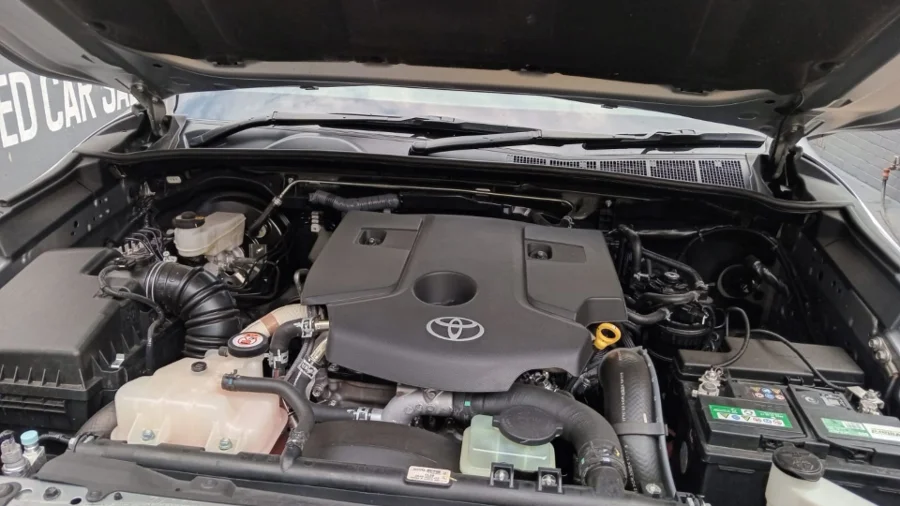 Used  2016 Toyota Hilux 2.8GD-6 double cab 4x4 Raider Dakar auto - TJ Auto Car Sales