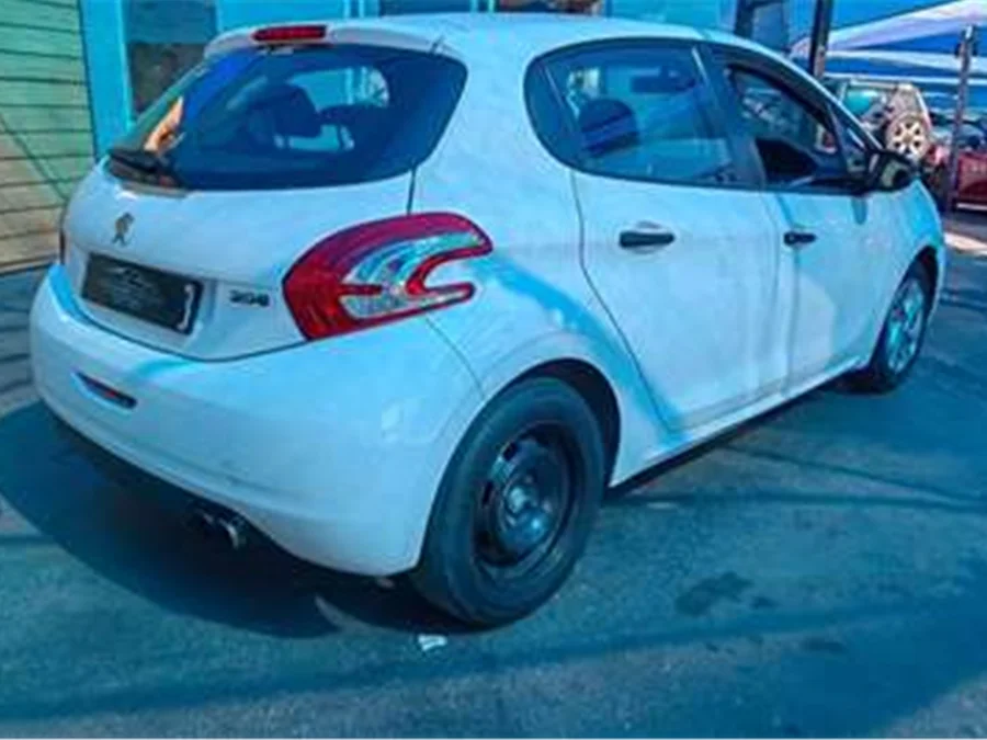 Used 2015 Peugeot 208 208 5-door 1.2 Active - Rifle Range Car Sales Used 2015 Peugeot 208 208 5-door 1.2 Active - Rifle Range Car Sales