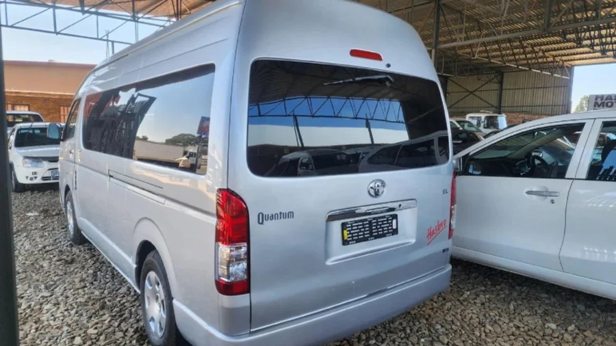 Used  2017 Toyota Quantum 2.5D-4D GL 14-seater bus - Hasbro Motors