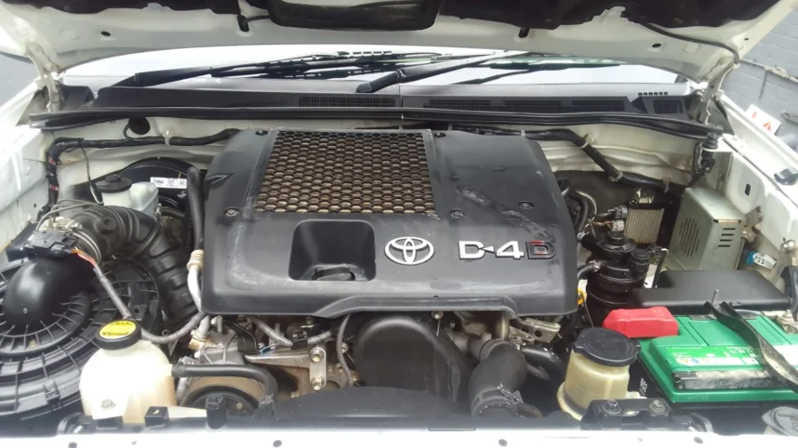 Used  2013 Toyota Hilux 3.0D-4D double cab Raider - TJ Auto Car Sales