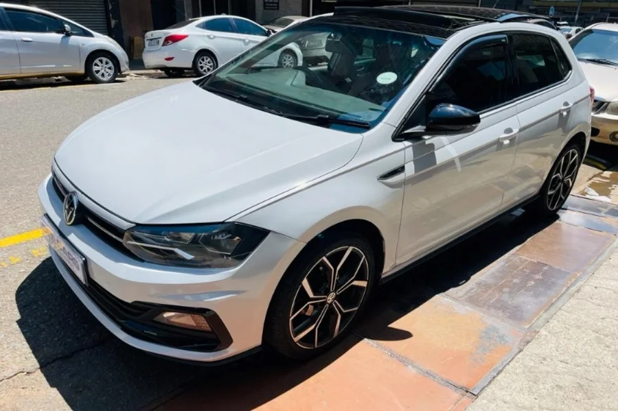 Used 2020 VW Polo hatch 1.0TSI Comfortline R-Line auto - Dee Cars Used 2020 VW Polo hatch 1.0TSI Comfortline R-Line auto - Dee Cars