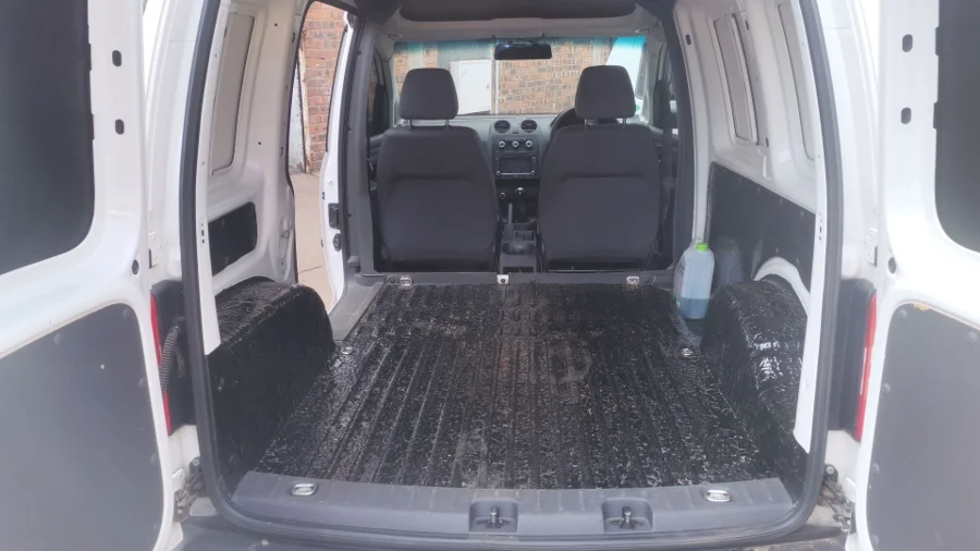 Used  2015 VW Caddy 2.0SDI panel van - CS Motors