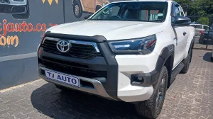 Used  2022 Toyota Hilux 2.4GD-6 RAISED BODY  EXTRA  CAB 4x2