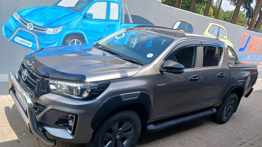 Used  2018 Toyota Hilux 2.4GD-6 double cab SRX - TJ Auto Car Sales