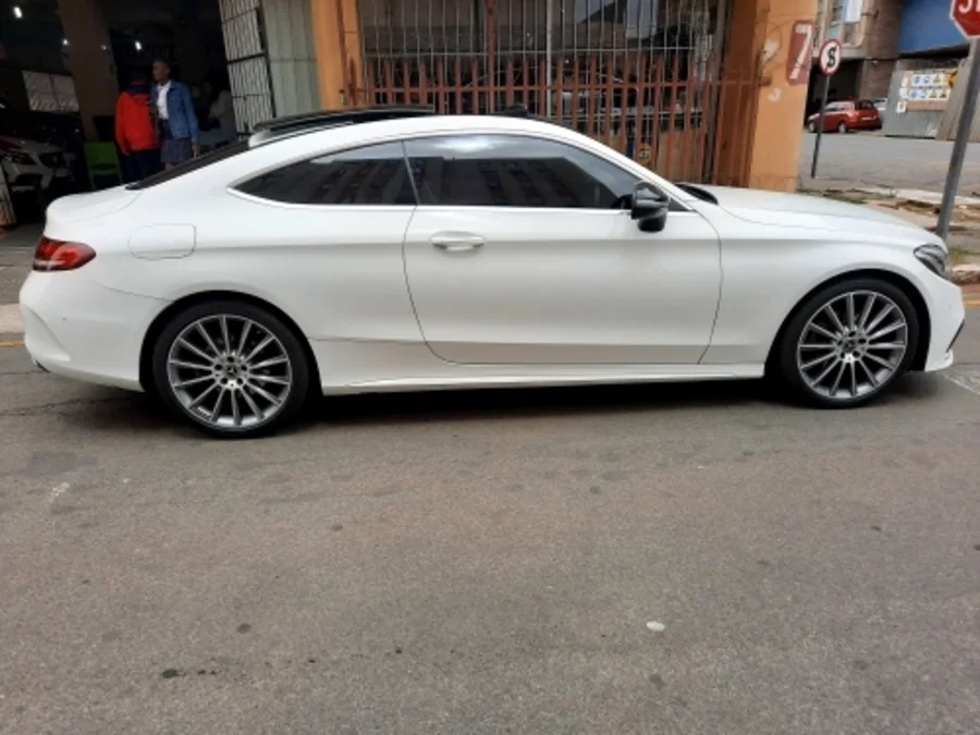 Used  2017 Mercedes Benz C-Class C220d coupe AMG Line - Marshalltown Auto Ridez