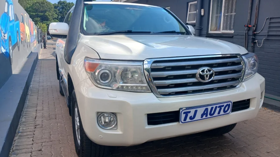 Used 2013 Toyota Land Cruiser 76 4.5D-4D V8 station wagon LX - TJ Auto Car Sales Used 2013 Toyota Land Cruiser 76 4.5D-4D V8 station wagon LX - TJ Auto Car Sales