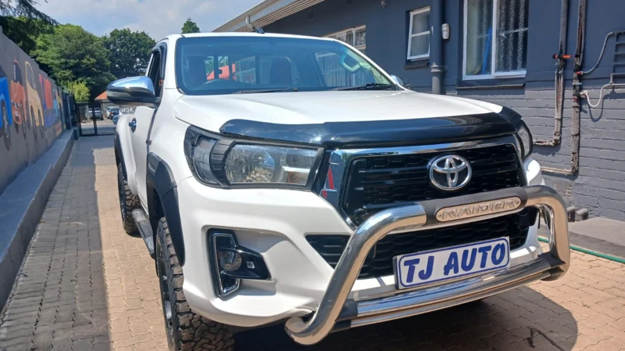 Used 2016 Toyota Hilux 2.8GD-6 RAISED BODY SINGLE CAB 4x4 - TJ Auto Car Sales Used 2016 Toyota Hilux 2.8GD-6 RAISED BODY SINGLE CAB 4x4 - TJ Auto Car Sales