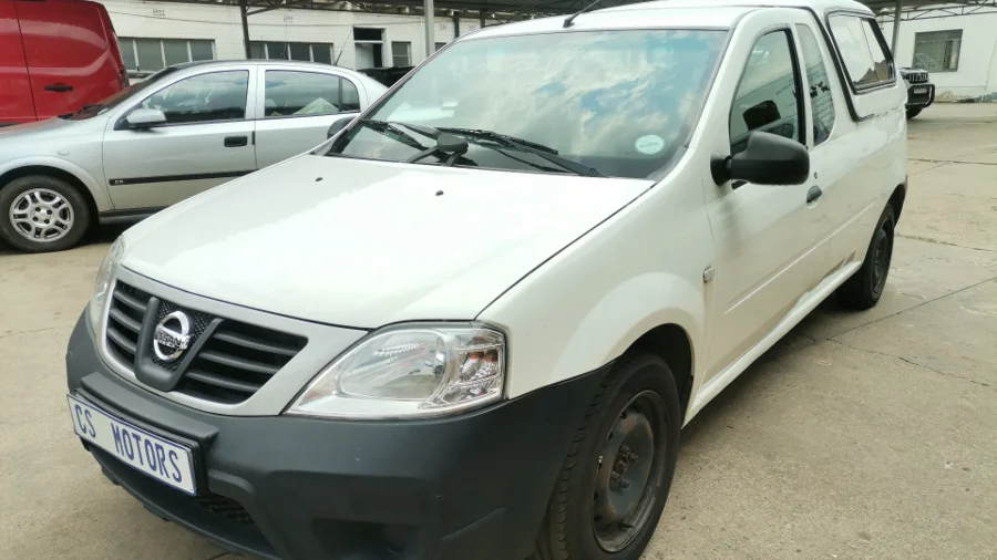 Used  2019 Nissan NP200 1.6i safety pack - CS Motors
