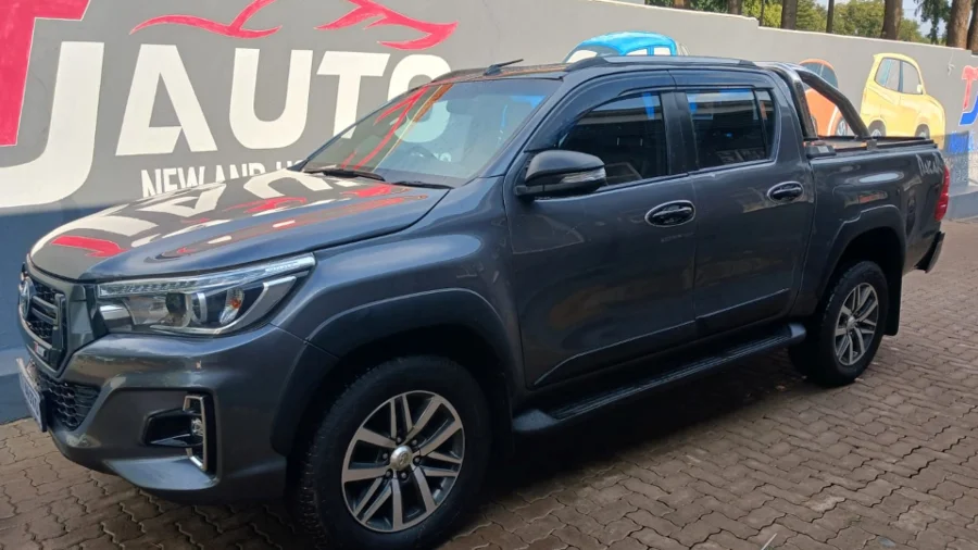 Used  2018 Toyota Hilux 2.8GD-6 double cab 4x4 Raider - TJ Auto Car Sales