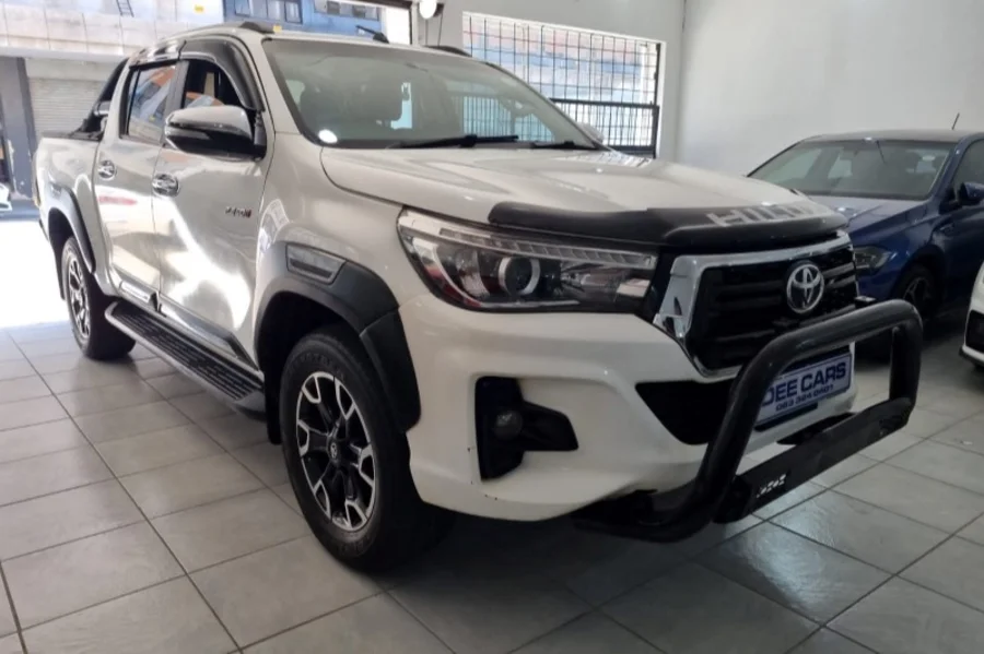 Used  2018 Toyota Hilux 2.4GD-6 double cab 4x4 SRX - Dee Cars