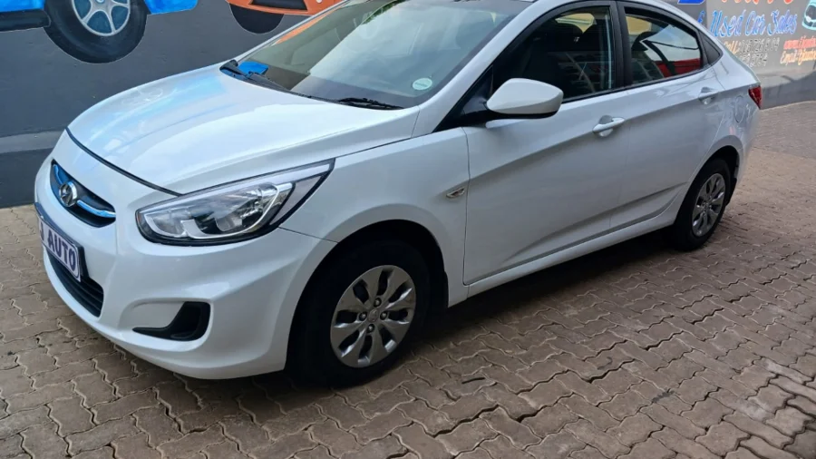 Used 2017 Hyundai Accent sedan 1.6 Motion - TJ Auto Car Sales Used 2017 Hyundai Accent sedan 1.6 Motion - TJ Auto Car Sales