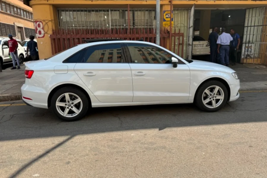 Used 2018 Audi A3 sedan 30TFSI Comfort Edition - Marshalltown Auto Ridez Used 2018 Audi A3 sedan 30TFSI Comfort Edition - Marshalltown Auto Ridez
