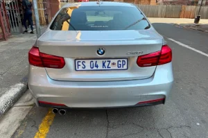 Used  2017 BMW 3 Series 320i M Sport sports-auto