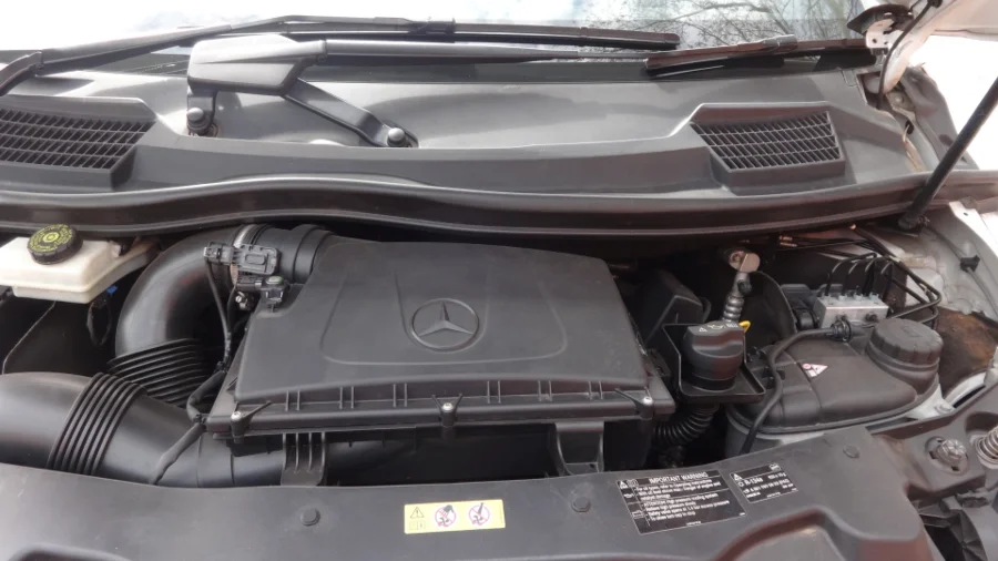 Used 2015 Mercedes Benz V-Class V220d Avantgarde - Nigel Auto Centre Used 2015 Mercedes Benz V-Class V220d Avantgarde - Nigel Auto Centre