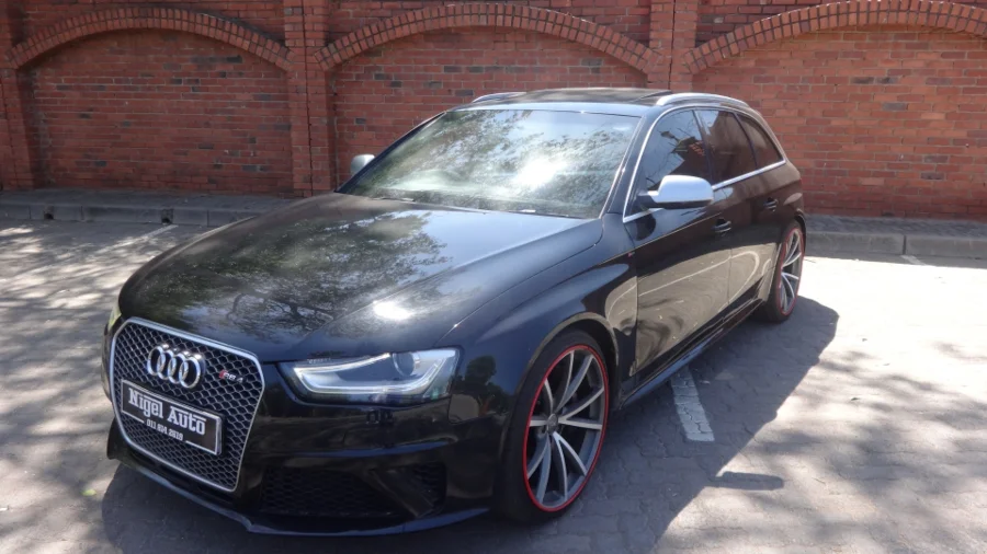 Used  2012 Audi RS4 Avant quattro - Nigel Auto Centre