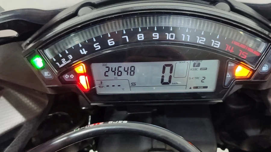 2016 Kawasaki ZX10 - JMD Motorcycles 2016 Kawasaki ZX10 - JMD Motorcycles