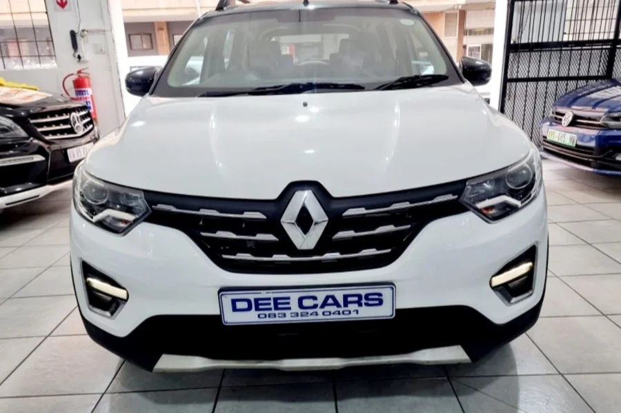 Used  2023 Renault Triber 1.0 Prestige - Dee Cars