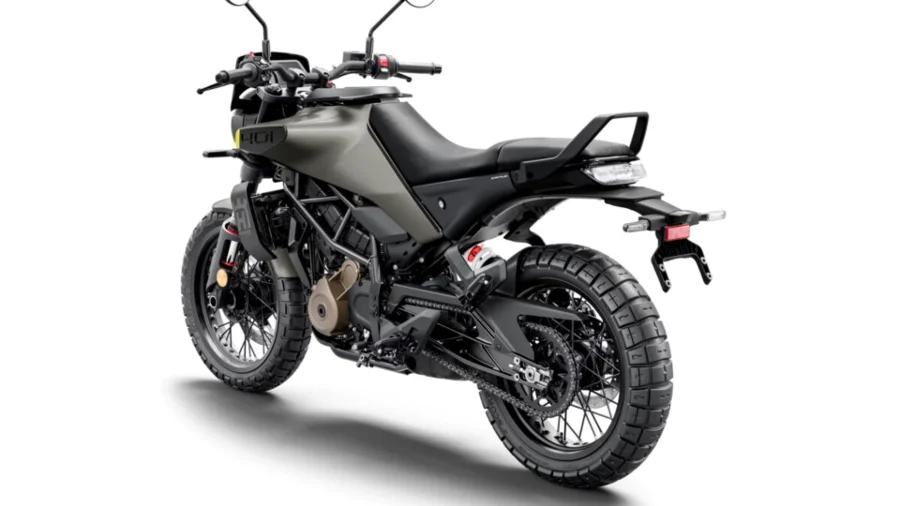 New 2024 Husqvarna Svartpilen 401 - FAST KTM New 2024 Husqvarna Svartpilen 401 - FAST KTM