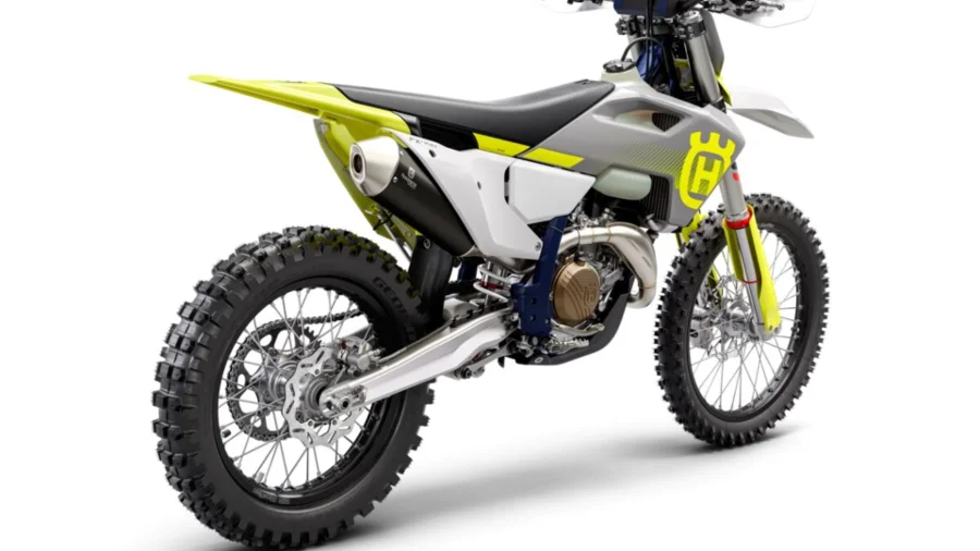 New 2024 Husqvarna FX 450 Cross Country - FAST KTM New 2024 Husqvarna FX 450 Cross Country - FAST KTM