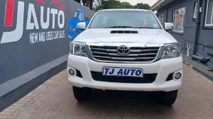 Used  2014 Toyota Hilux 3.0D-4D Raider