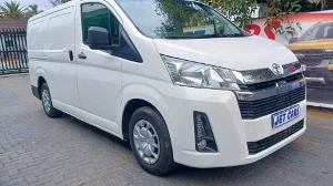 Used  2020 Toyota Quantum 2.7 panel van