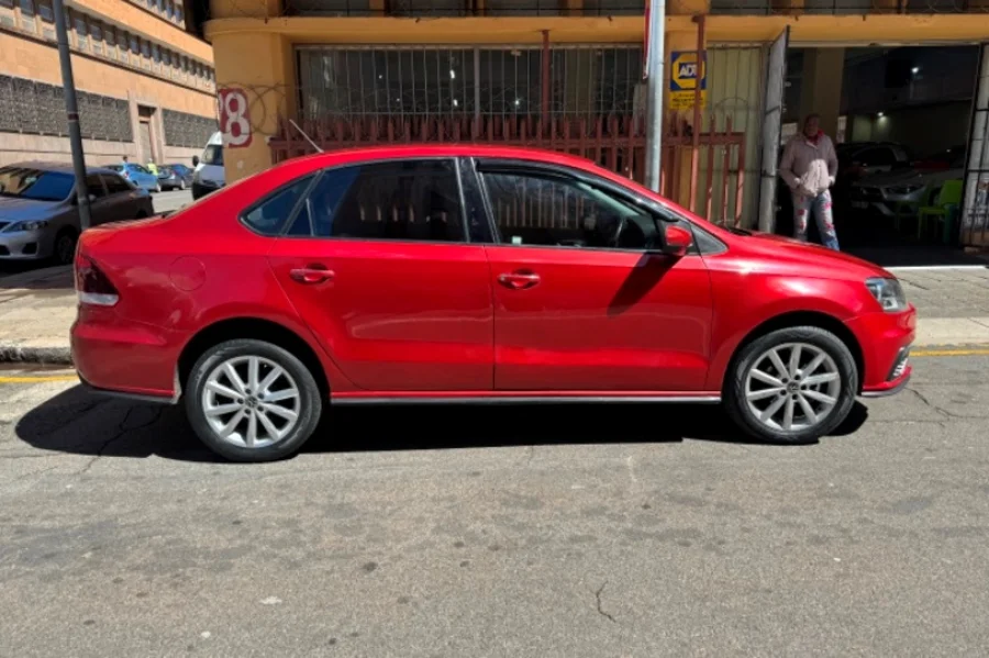 Used 2020 VW Polo sedan 1.4 Comfortline - Marshalltown Auto Ridez Used 2020 VW Polo sedan 1.4 Comfortline - Marshalltown Auto Ridez