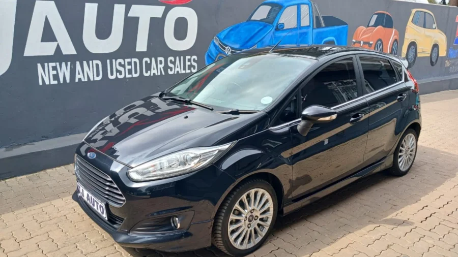 Used  2017 Ford Fiesta 5-door 1.0T Titanium auto - TJ Auto Car Sales
