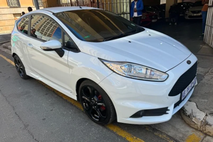 Used 2016 Ford Fiesta 3-door ST - Marshalltown Auto Ridez Used 2016 Ford Fiesta 3-door ST - Marshalltown Auto Ridez
