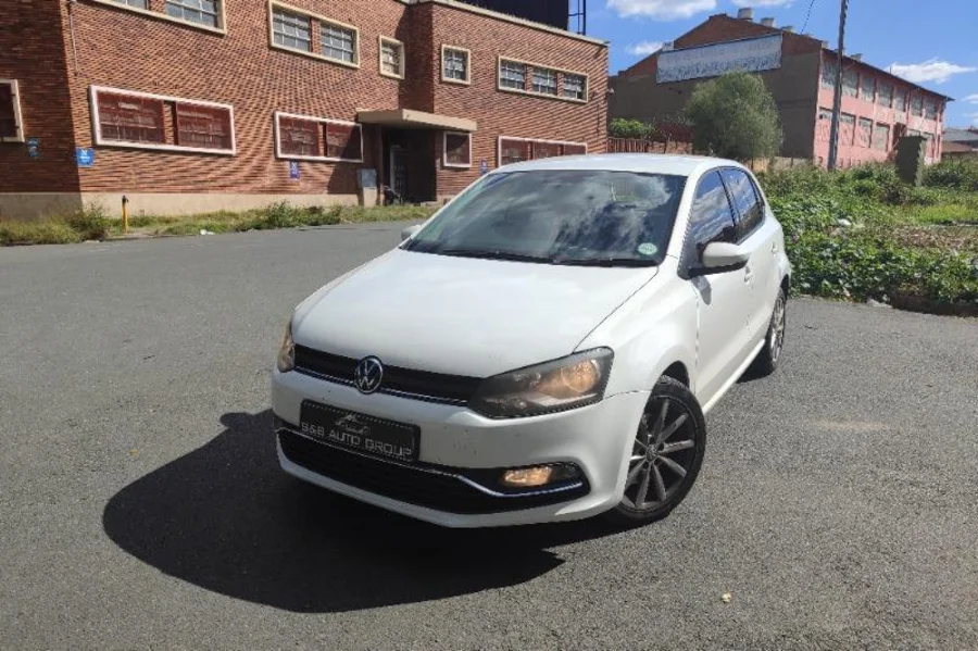 Used 2017 Volkswagen Polo hatch 1.2TSI beats - Venture Giant Investment
