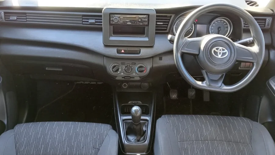 Used  2023 Toyota Rumion 1.5 SX manual - THE GLEN CARZ