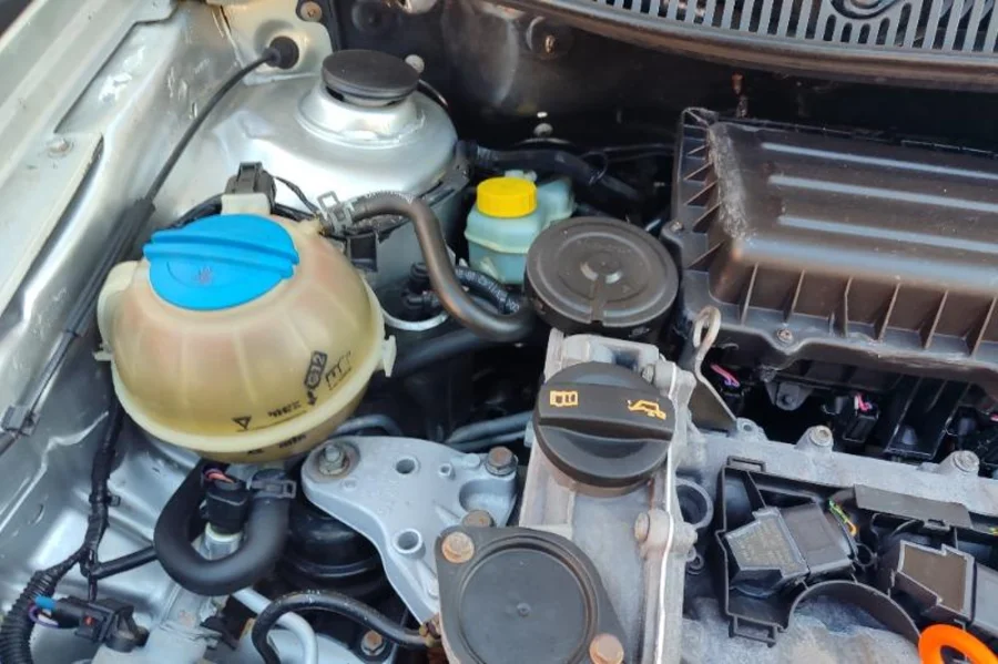 Used  2011 VW Polo 1.4 Trendline - Venture Giant Investment