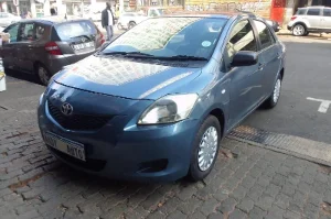 Used  2010 Toyota Yaris 1.3 sedan T3+
