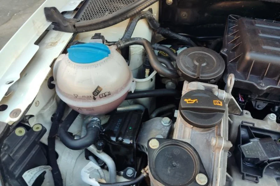 Used 2012 Volkswagen Polo hatch 1.6 Conceptline - Venture Giant Investment Used 2012 Volkswagen Polo hatch 1.6 Conceptline - Venture Giant Investment