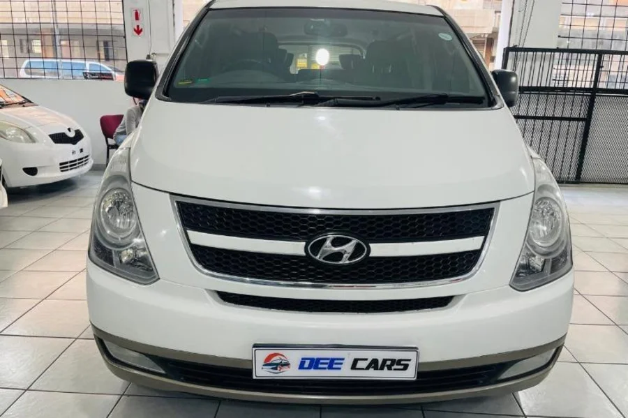 Used 2015 Hyundai H-1 H-1 2.4 wagon GLS - Dee Cars Used 2015 Hyundai H-1 H-1 2.4 wagon GLS - Dee Cars
