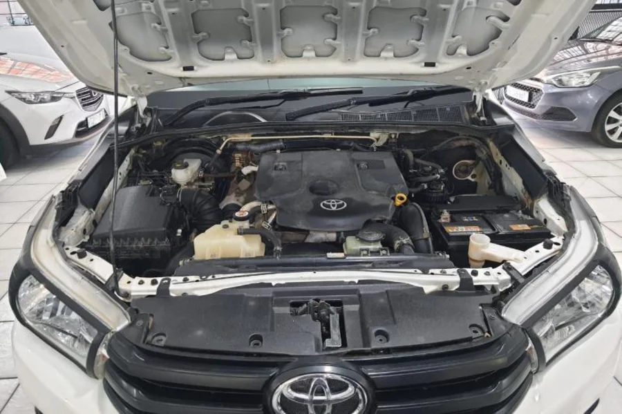 Used  2020 Toyota Hilux 2.4GD-6 single cab Raider manual - Dee Cars