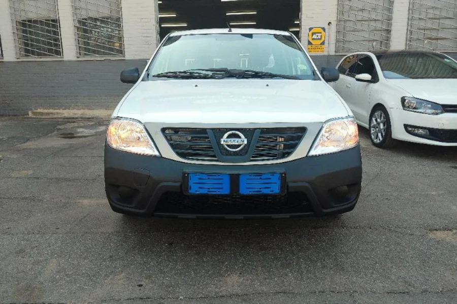 Used 2016 Nissan NP200 1.6i (aircon) - Venture Giant Investment Used 2016 Nissan NP200 1.6i (aircon) - Venture Giant Investment